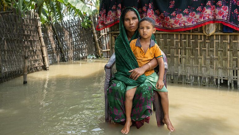 The heavy monsoon rains flooded the northern and northeastern districts of Bangladesh in July 2020. Floodwater has inundated Sayema's house making it very difficult to live a normal life. She and her family suffer from food shortages. The World Food Programme offers cash assistance to almost 6000 families in Kurigram who are most vulnerable and in need of help. WFP/Mehedi Rahman